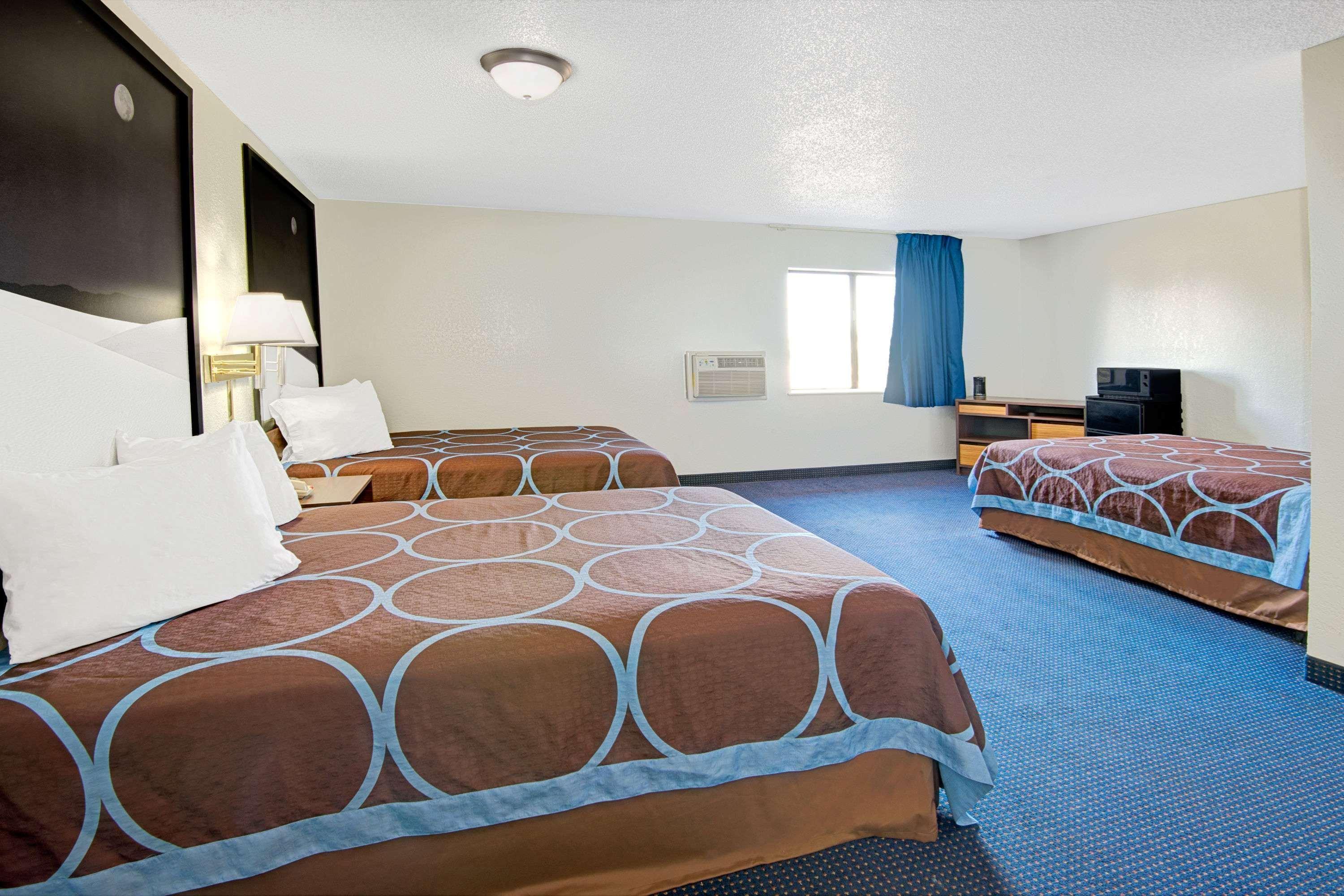 Super 8 by Wyndham Las Cruces/La Posada Lane Exterior foto